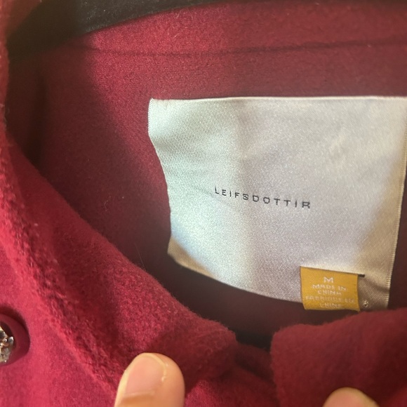 Leifsdottir Scarlet Double-Breasted Cape/Poncho - Picture 4 of 8